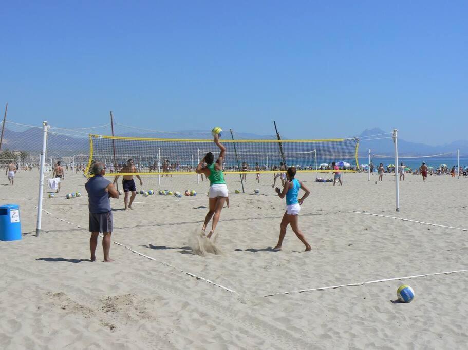 El Campello Beach/ Sea Views Bagian luar foto